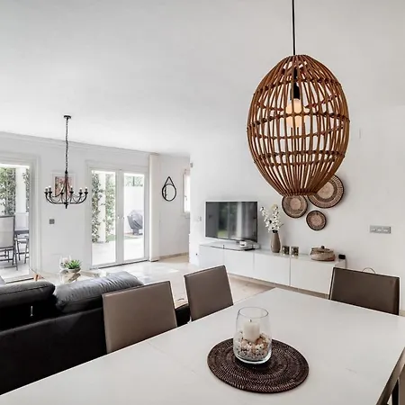 Excepcional Villa Cerca De Playa Holiday home