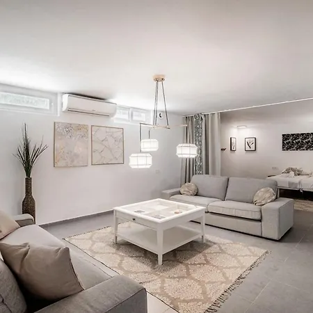 Excepcional Villa Cerca De Playa Holiday home Estepona
