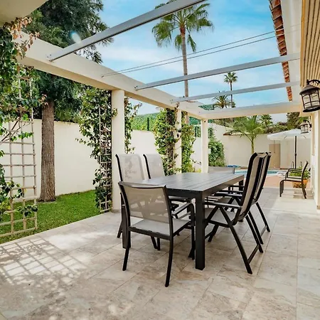 Excepcional Villa Cerca De Playa Holiday home